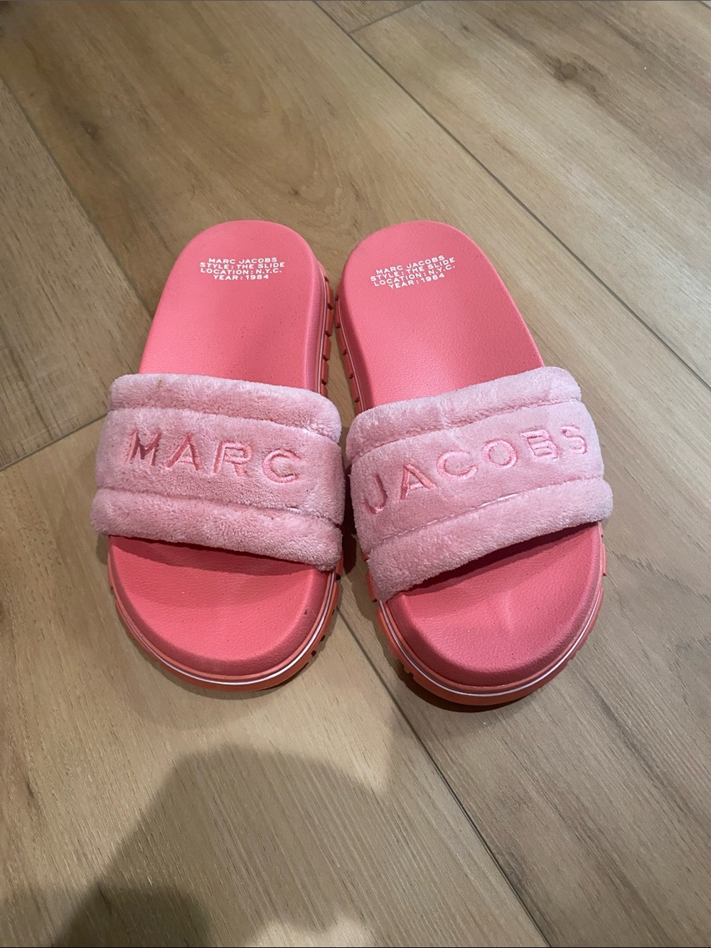 Marc Jacobs Plush Logo Slide Sandals in Pink